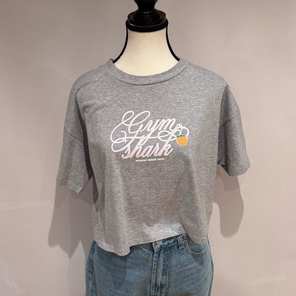 Gymshark Heather Gary Peaches Cropped Tee Size M Excellent Condition
